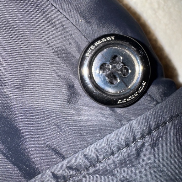 Burberry - Women's Black Nylon Short Rain Coat - Size USA 6 - AS-IS - Picture 7 of 12